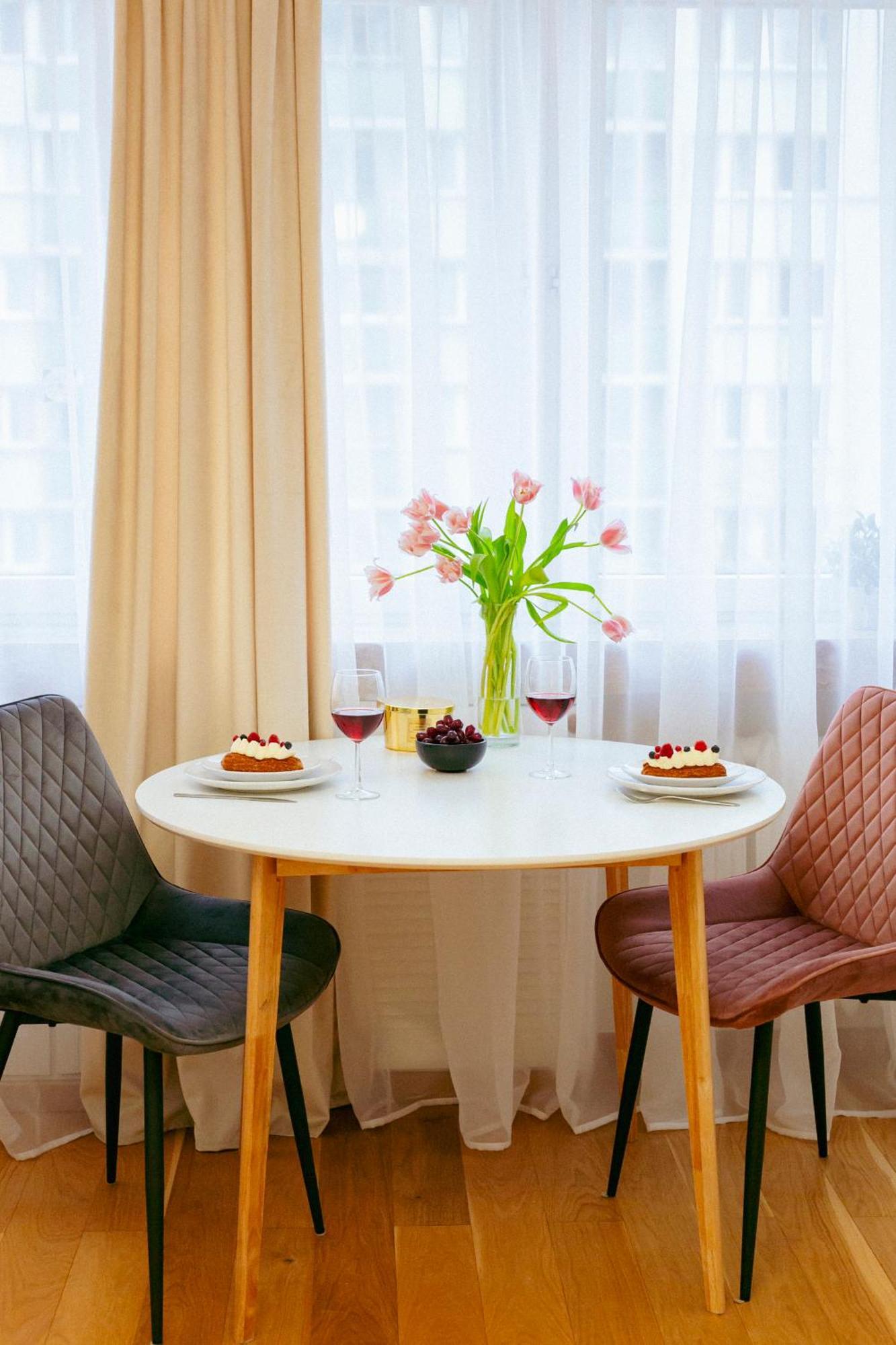 Bagno Big - Prywatne Apartament W Centrum Warszawy วอร์ซอ ภายนอก รูปภาพ